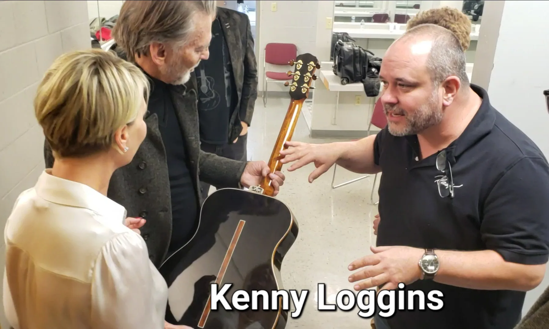 Artist with a Rask guitar, view 10